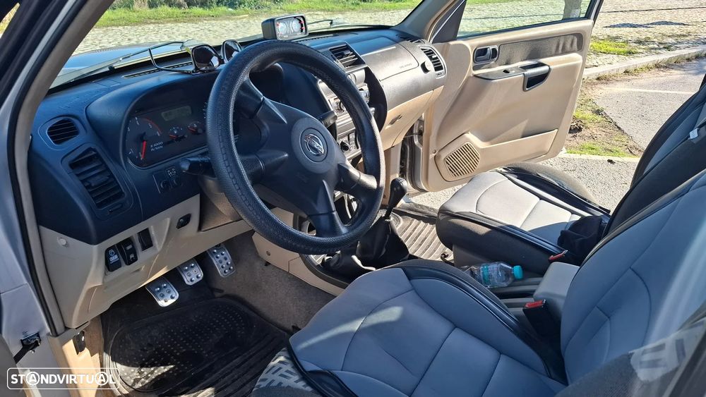 Nissan Terrano II 2.7 TDi Comfort AC - 10