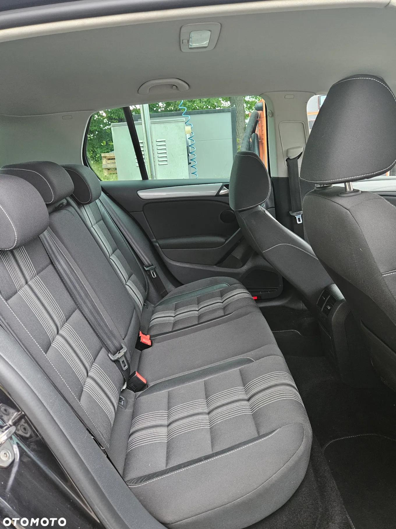 Volkswagen Golf - 9