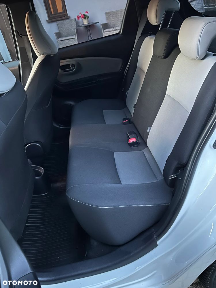 Toyota Yaris 1.33 Selection Pure - 14