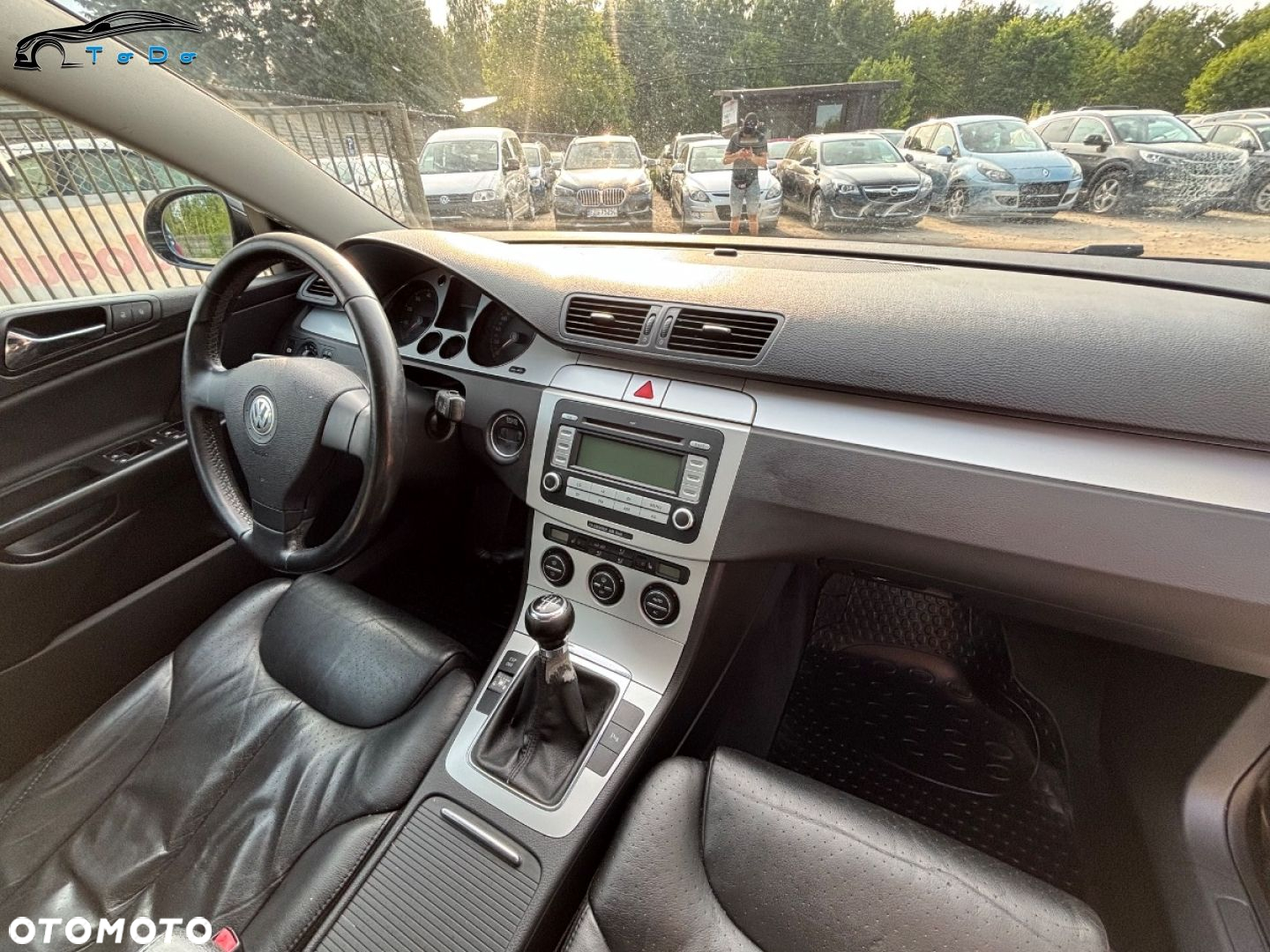 Volkswagen Passat 1.6 Comfortline - 28