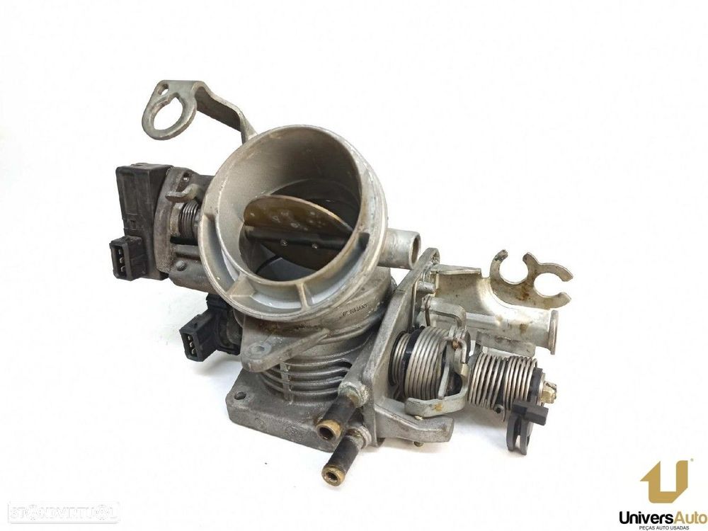 CORPO DE BORBOLETAS BMW SERIE 5 BERLINA (E39) 523I - 5