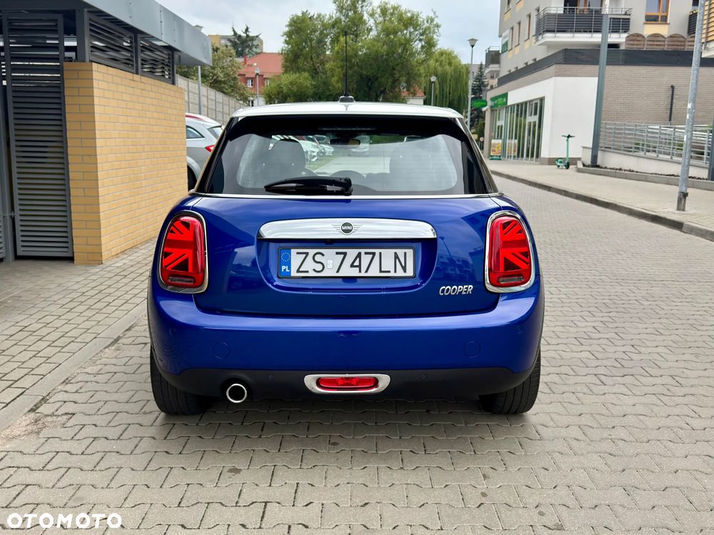 MINI Cooper Standard - 6