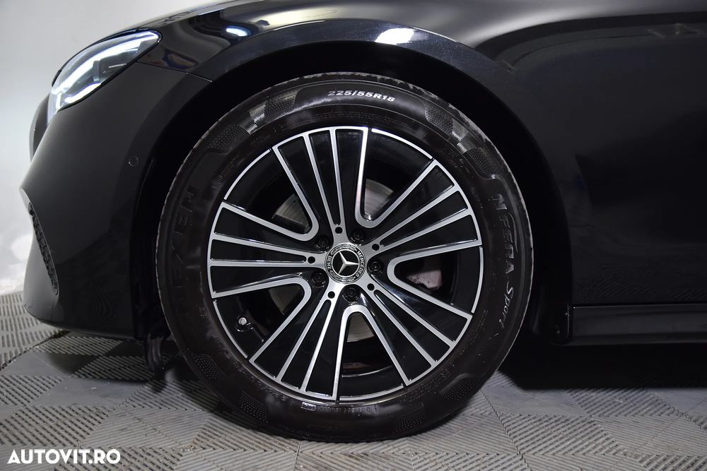 Mercedes-Benz E - 15