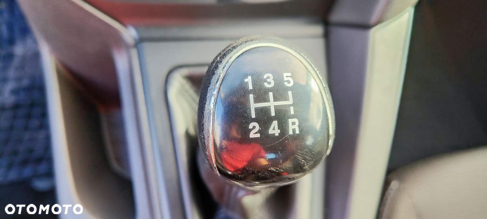 Ford Focus - 19