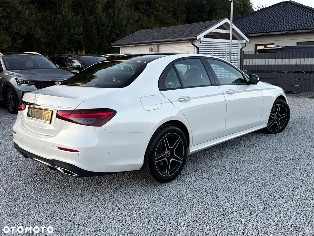 Mercedes-Benz Klasa E 220 d 4Matic 9G-TRONIC AMG Line - 17
