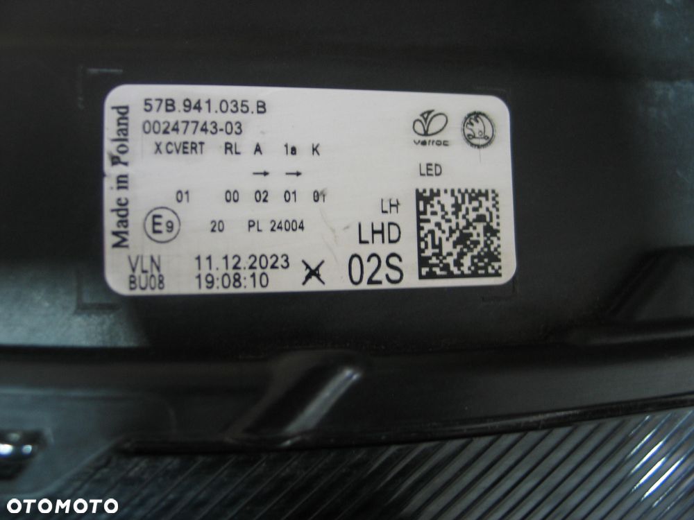 lampa lewy przod skoda karoq lift 21r- 57B941035B - 13