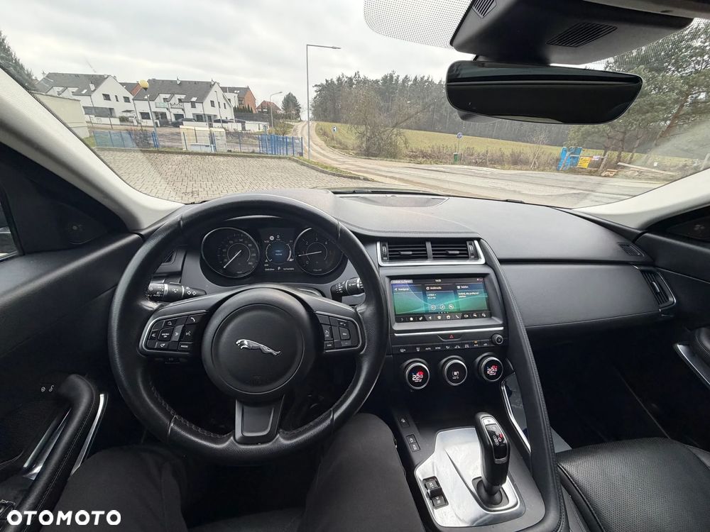 Jaguar E-Pace 2.0 i4D AWD S - 35