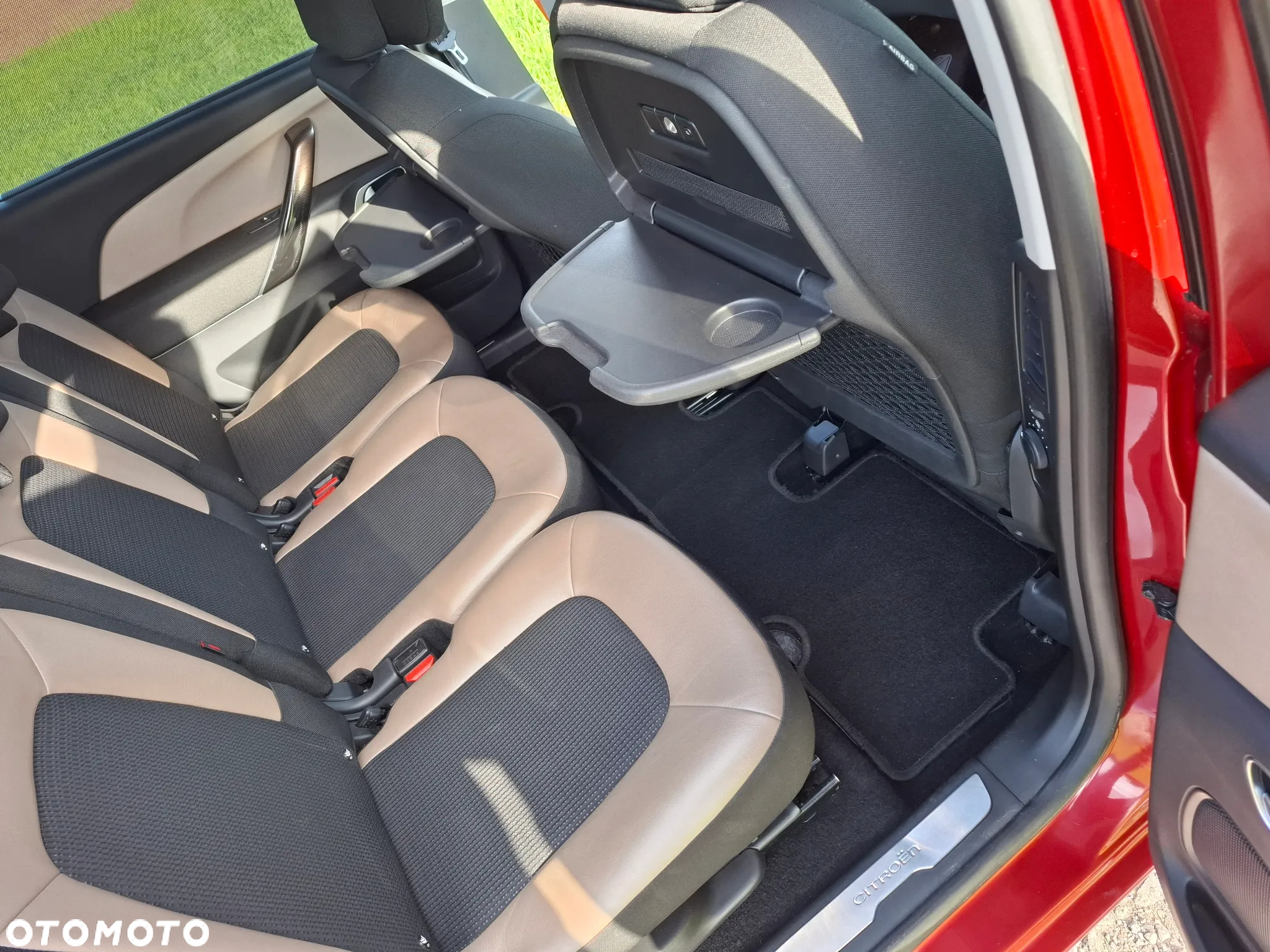 Citroën C4 Picasso BlueHDi 120 EAT6 Exclusive - 16
