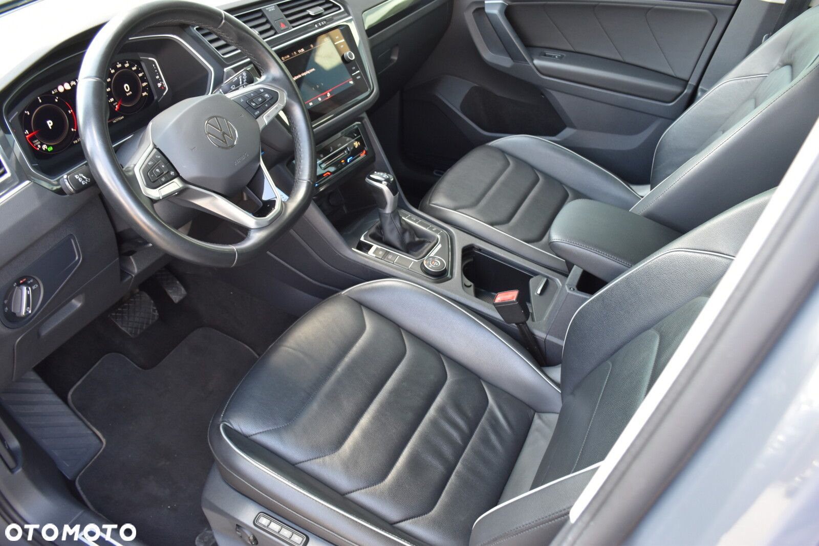 Volkswagen Tiguan 2.0 TDI SCR 4Mot Elegance DSG - 36