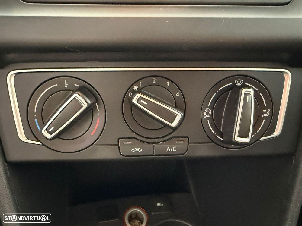 VW Polo 1.4 TDi Confortline - 13