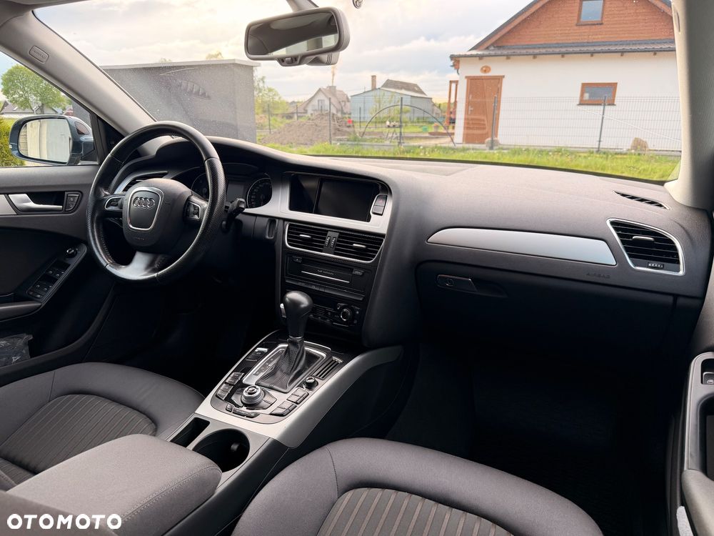 Audi A4 Avant 2.0 TDI Multitronic - 13