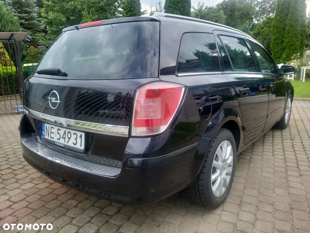 Opel Astra 1.6 Enjoy - 12