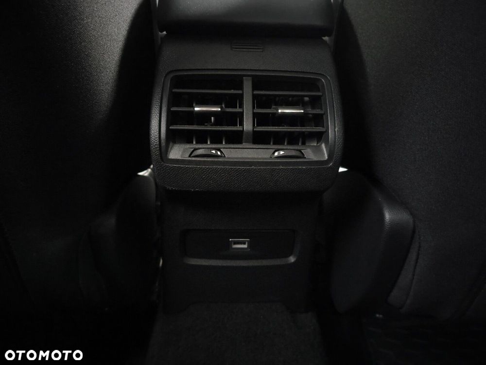 Citroën C4X 1.2 PureTech Shine Pack S&S EAT8 - 30