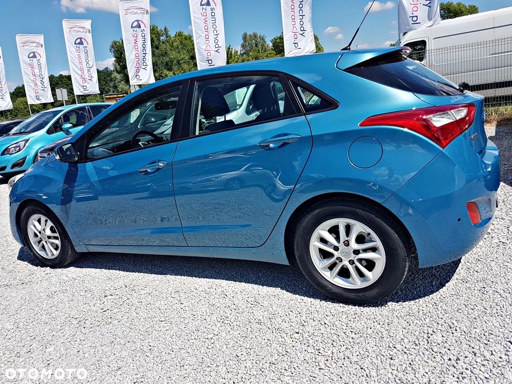 Hyundai i30 i30cw 1.6 CRDi Intro Edition - 28