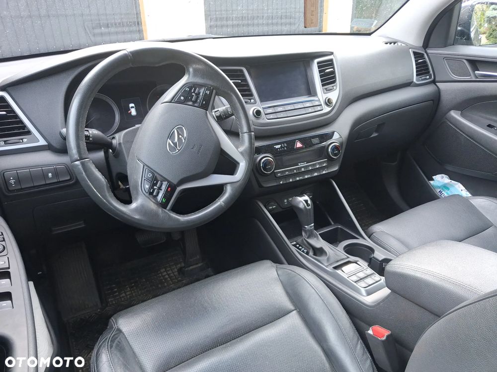 Hyundai Tucson 2.0 CRDI 4WD Automatik Premium - 5
