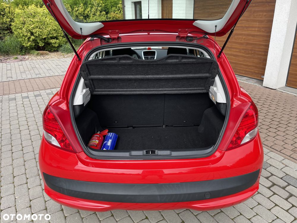 Peugeot 207 - 4