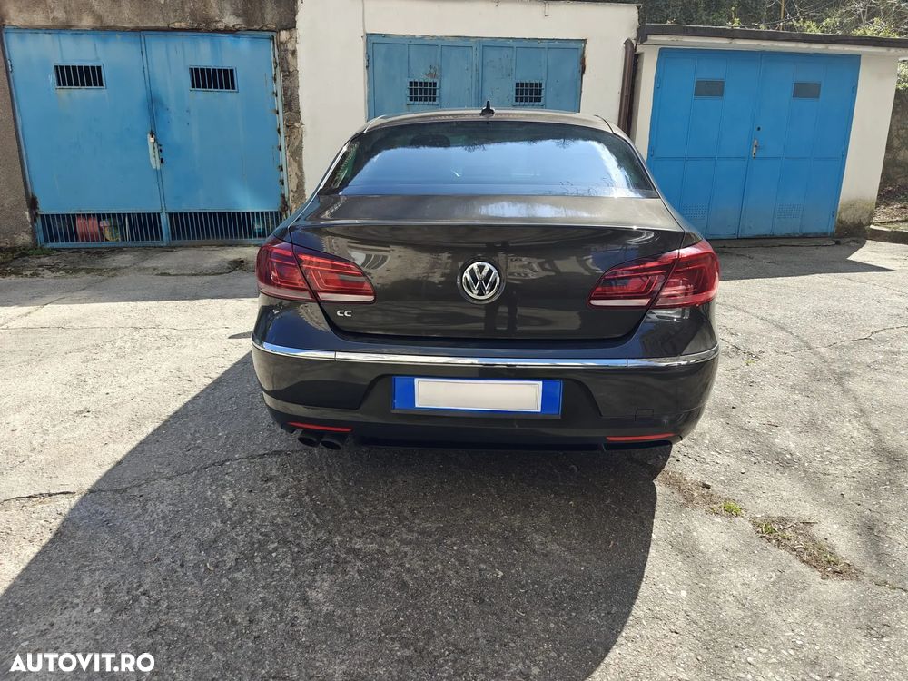 Volkswagen Passat CC - 32