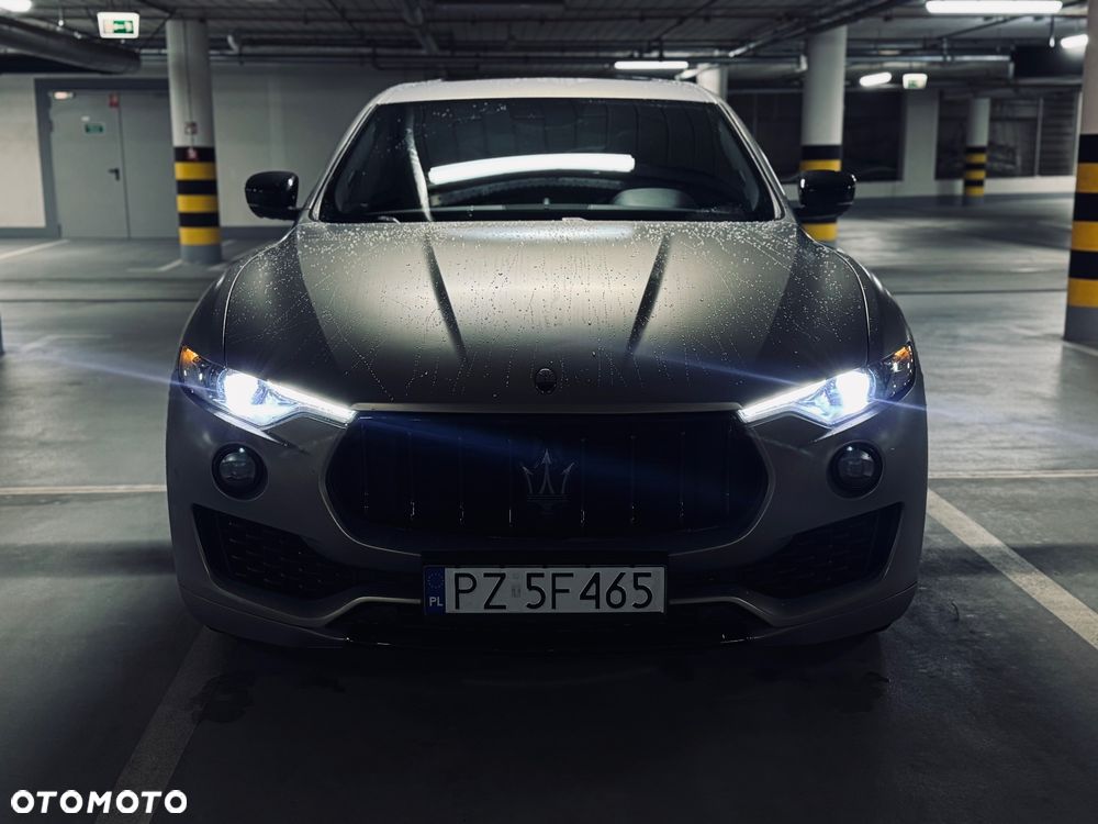 Maserati Levante S Q4 GranLusso - 10
