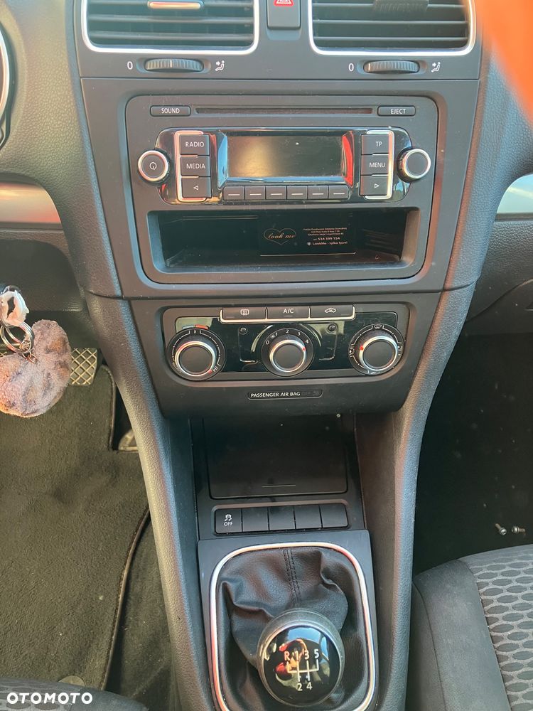 Volkswagen Golf 1.6 TDI 4Motion BlueMotion Technology Comfortline - 17