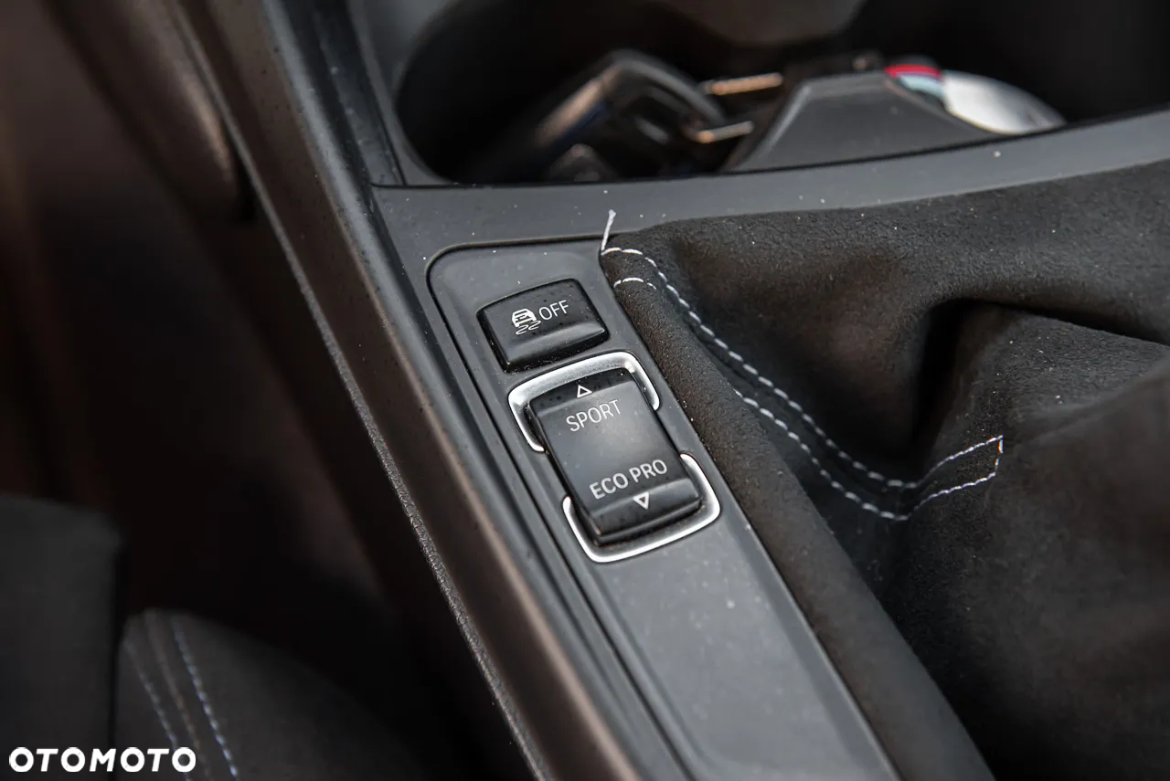 BMW Seria 1 118i - 23
