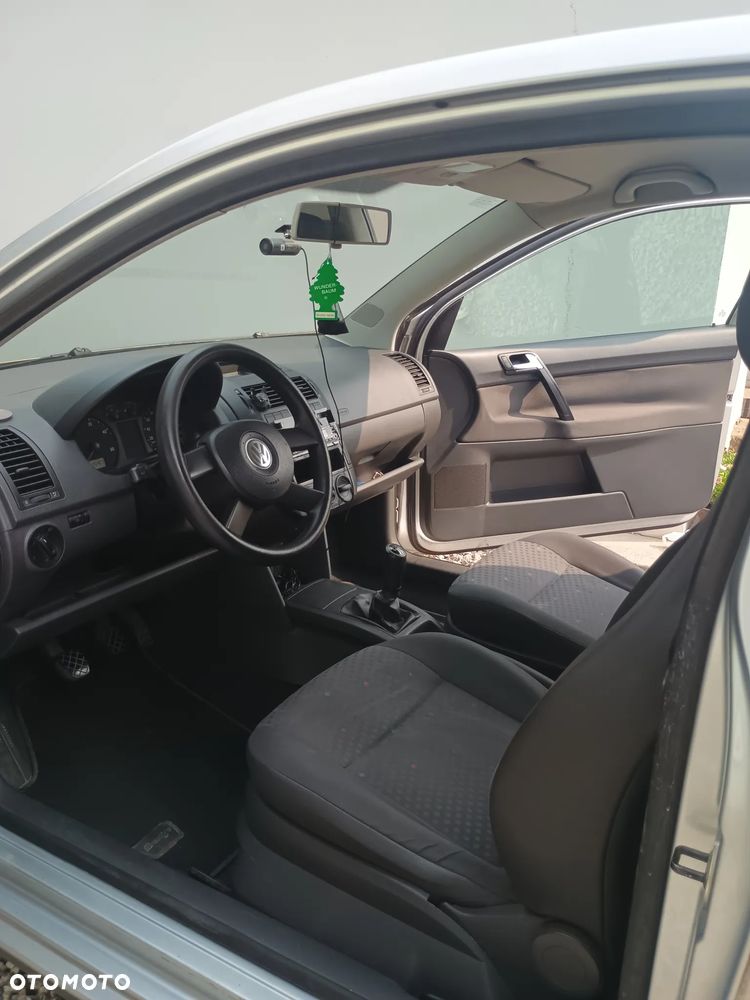 Volkswagen Polo 1.9 SDI Trendline - 6
