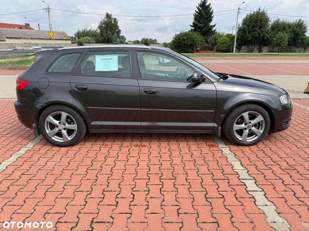 Audi A3 Sportback - 8