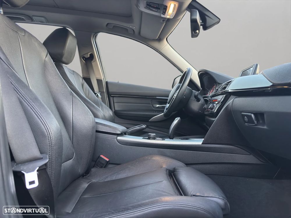 BMW 318 d Line Sport Auto - 18