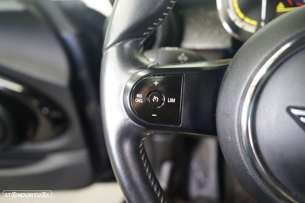 MINI 3 Portas Cooper SE Premium Classic - 21