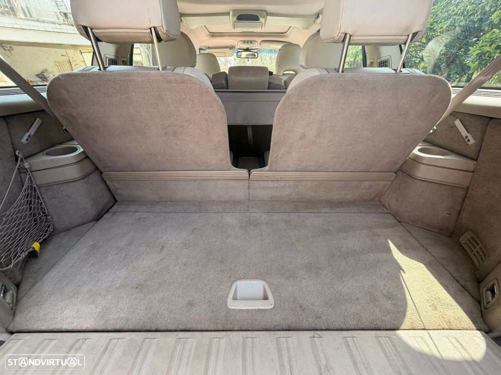 Volvo XC 90 2.4 D5 7L Nivel 2 Auto. - 9