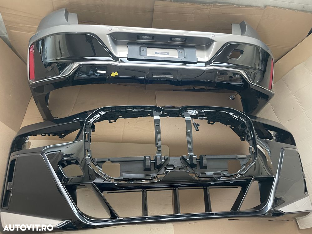 Bara fata BMW seria 7 I7 G70 M sport bara spate - 4