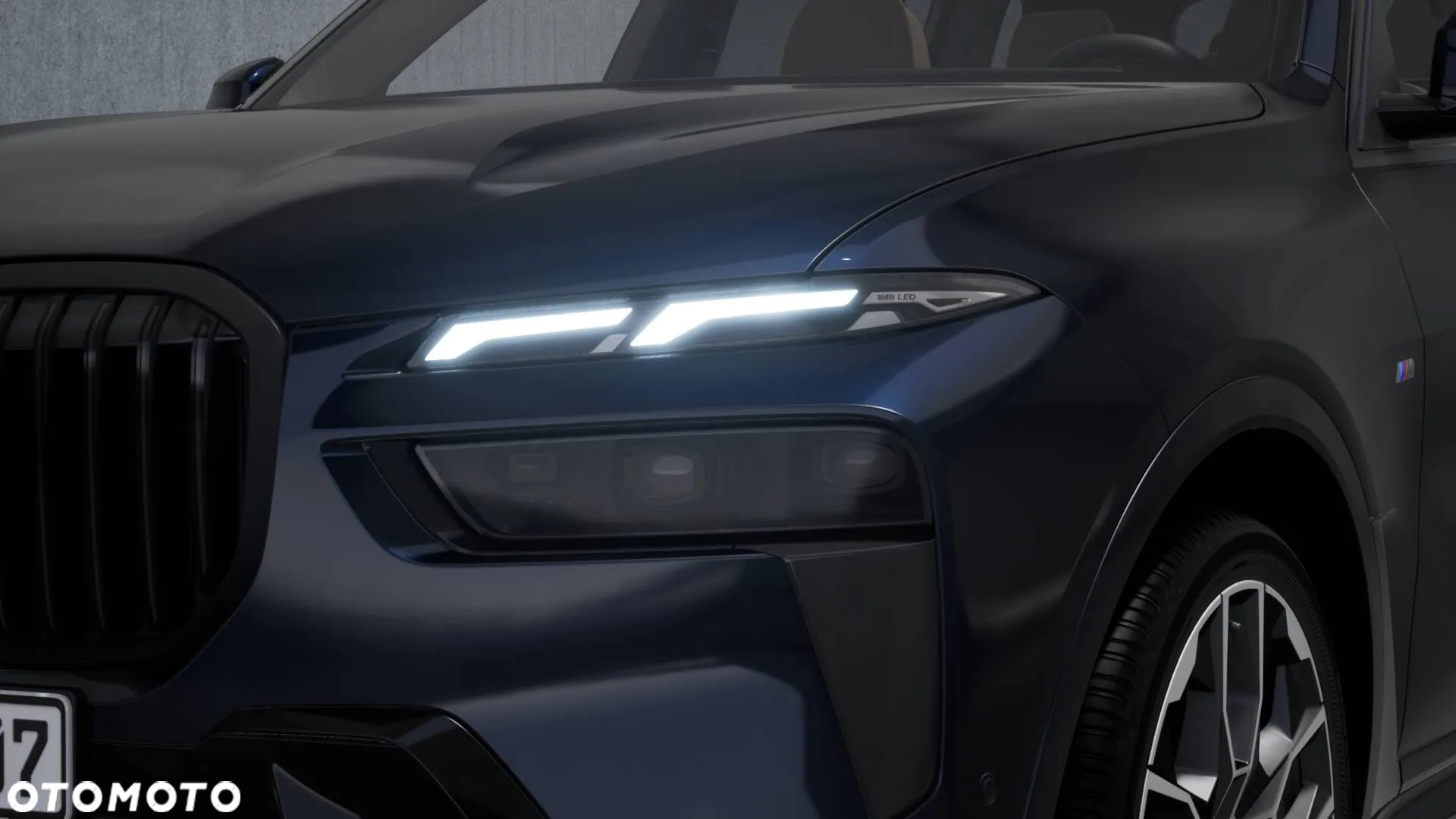 BMW X7 - 7