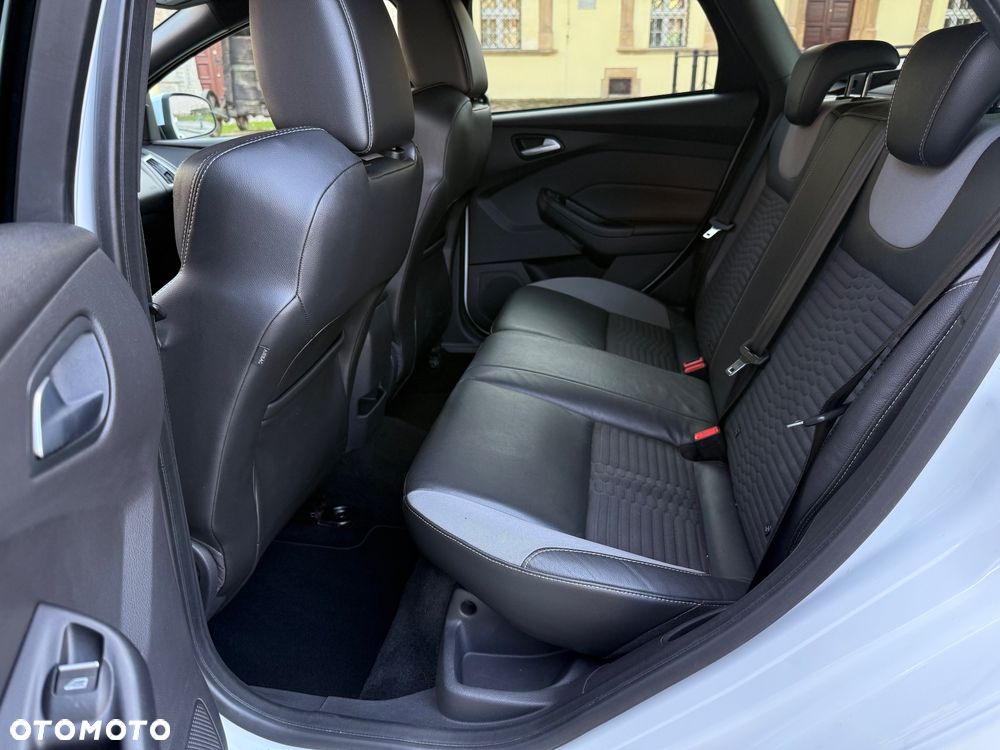 Ford Focus 2.0 TDCi ST - 30