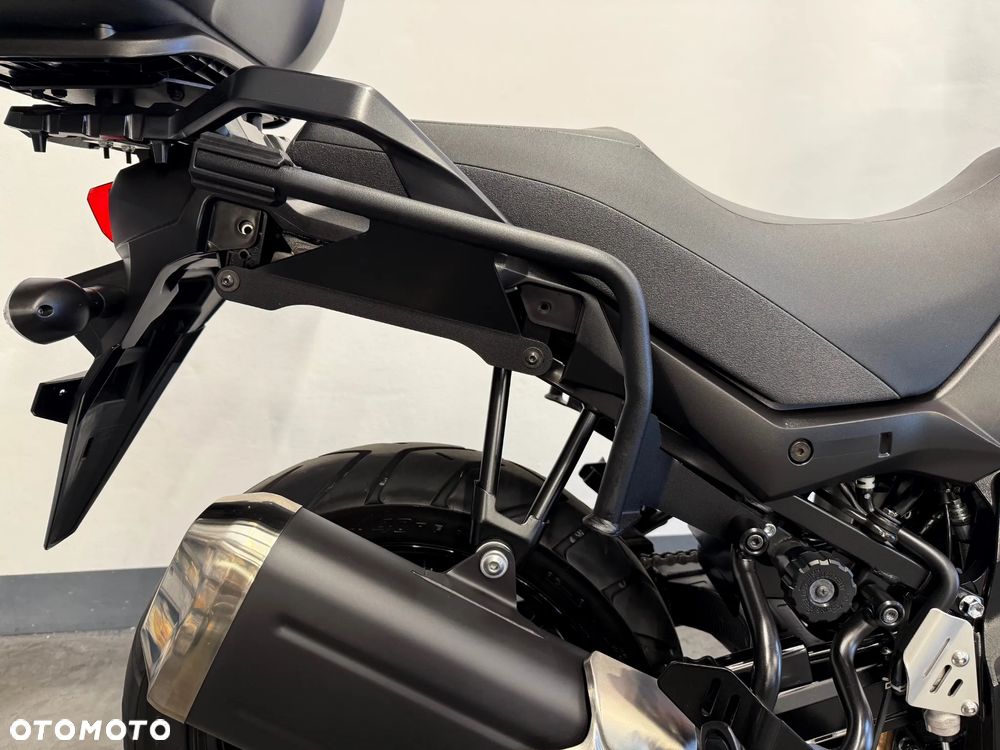 Suzuki V-STROM - 36