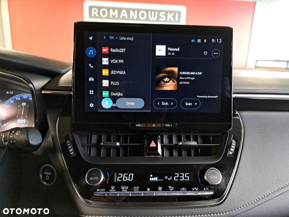 Toyota Corolla 1.8 Hybrid Style - 21