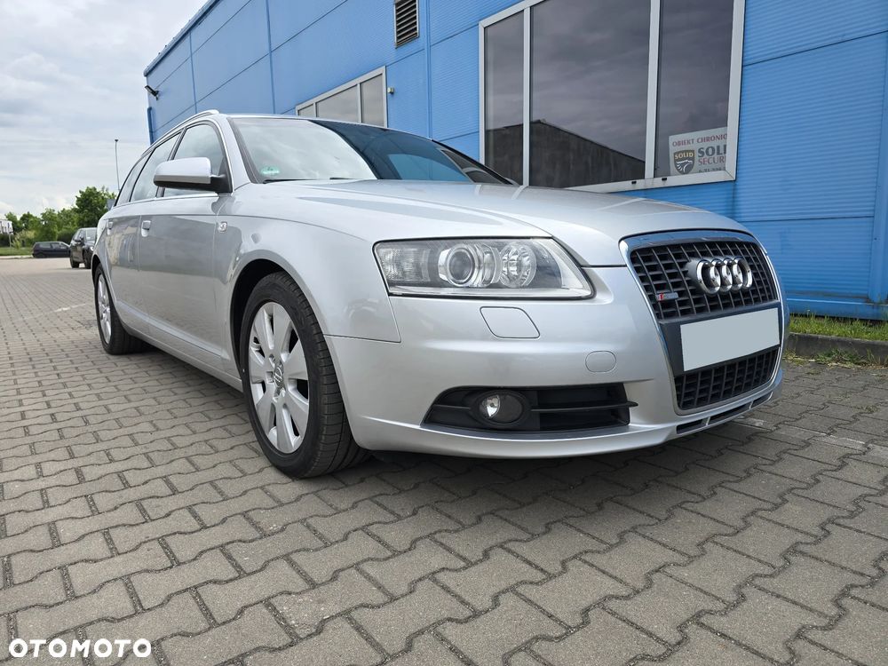 Audi A6 Avant 2.4 - 8