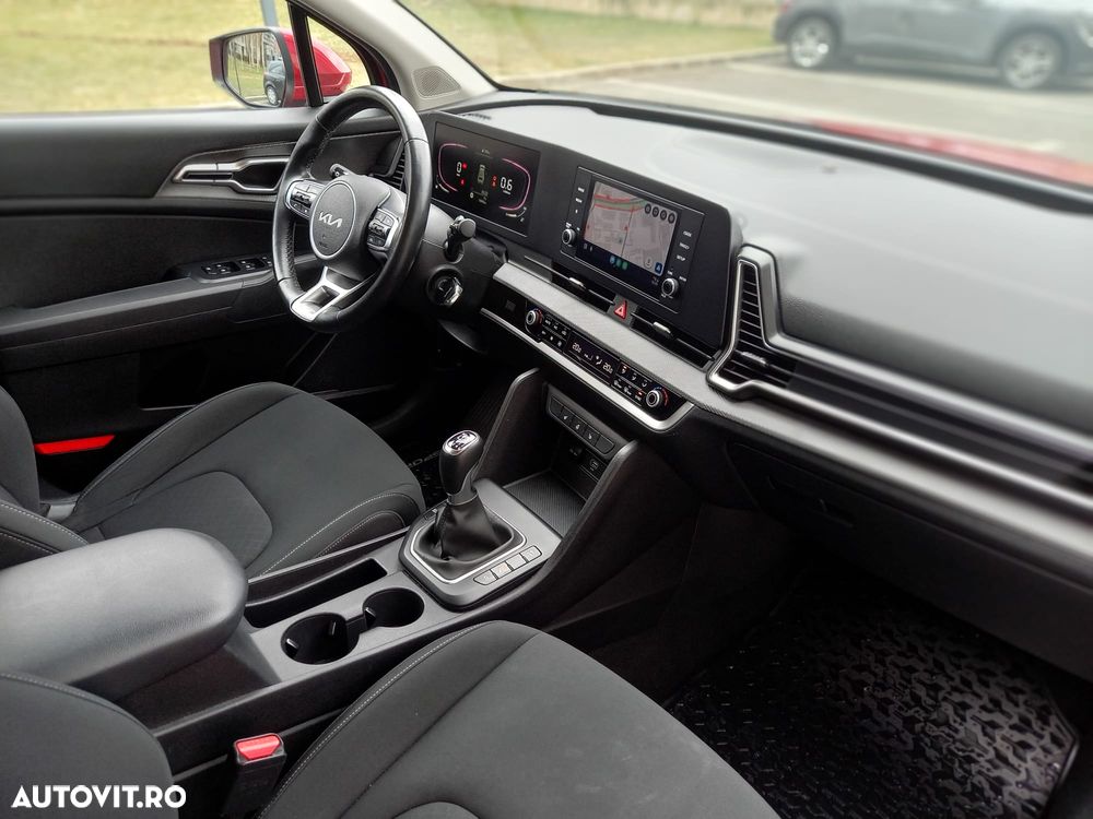 Kia Sportage 1.6 T-GDI 6MT 4x2 Urban - 19