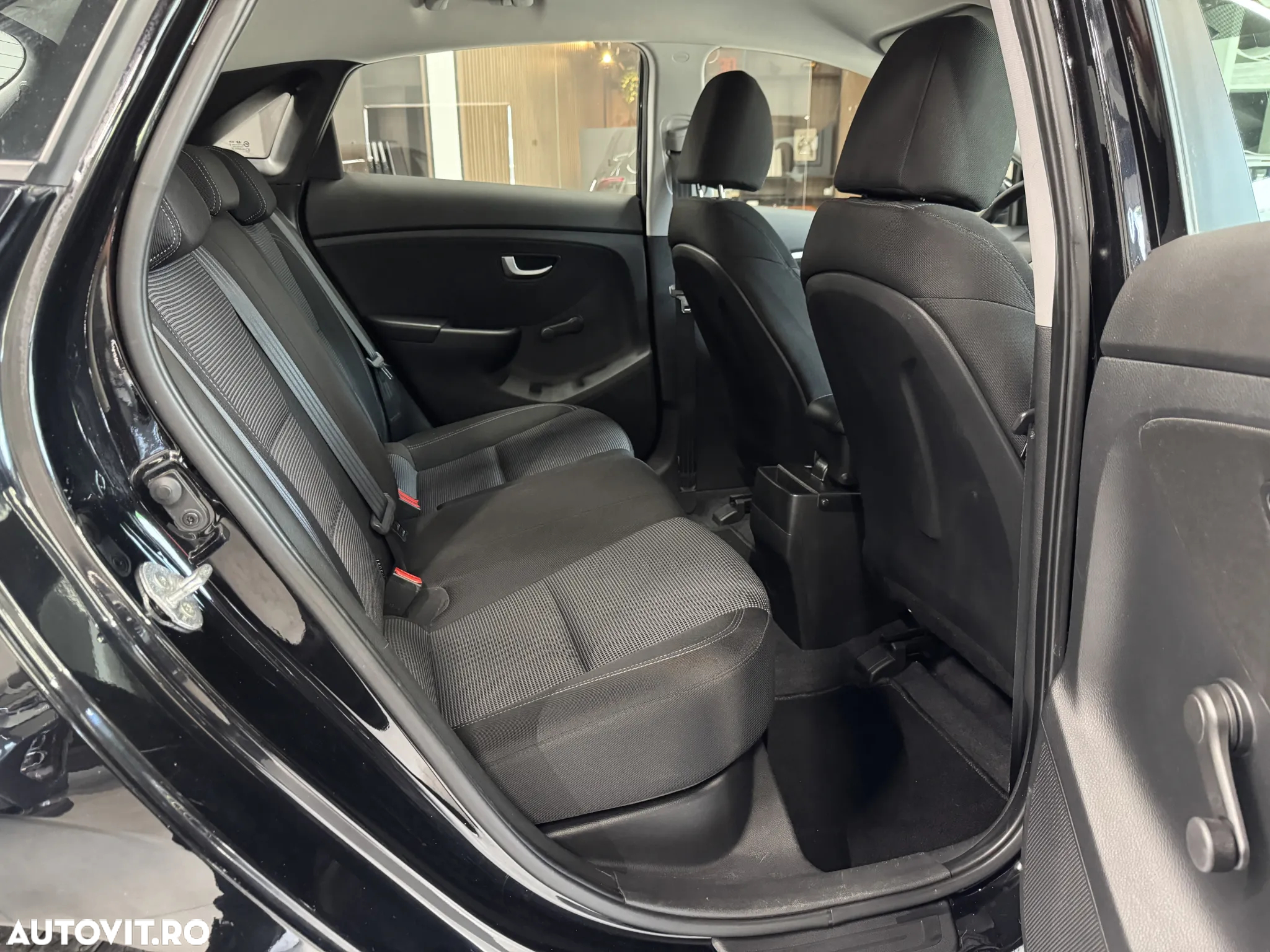 Hyundai i30 1.4 Advantage - 8