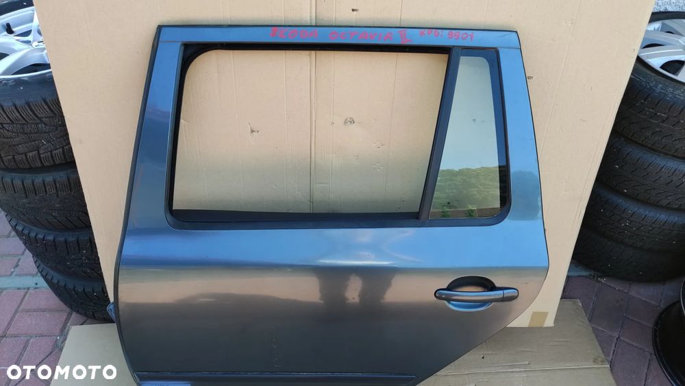 Drzwi lewe tylne Skoda Octavia II kombi kod: 9901 - 7