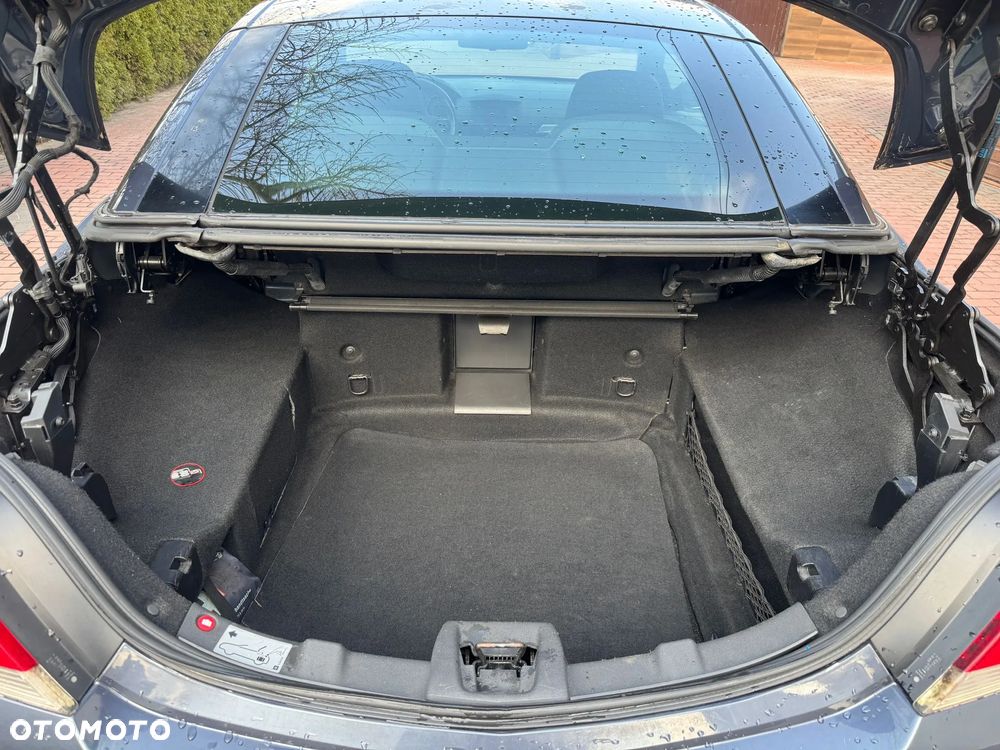 Opel Astra 1.6 Cosmo - 28
