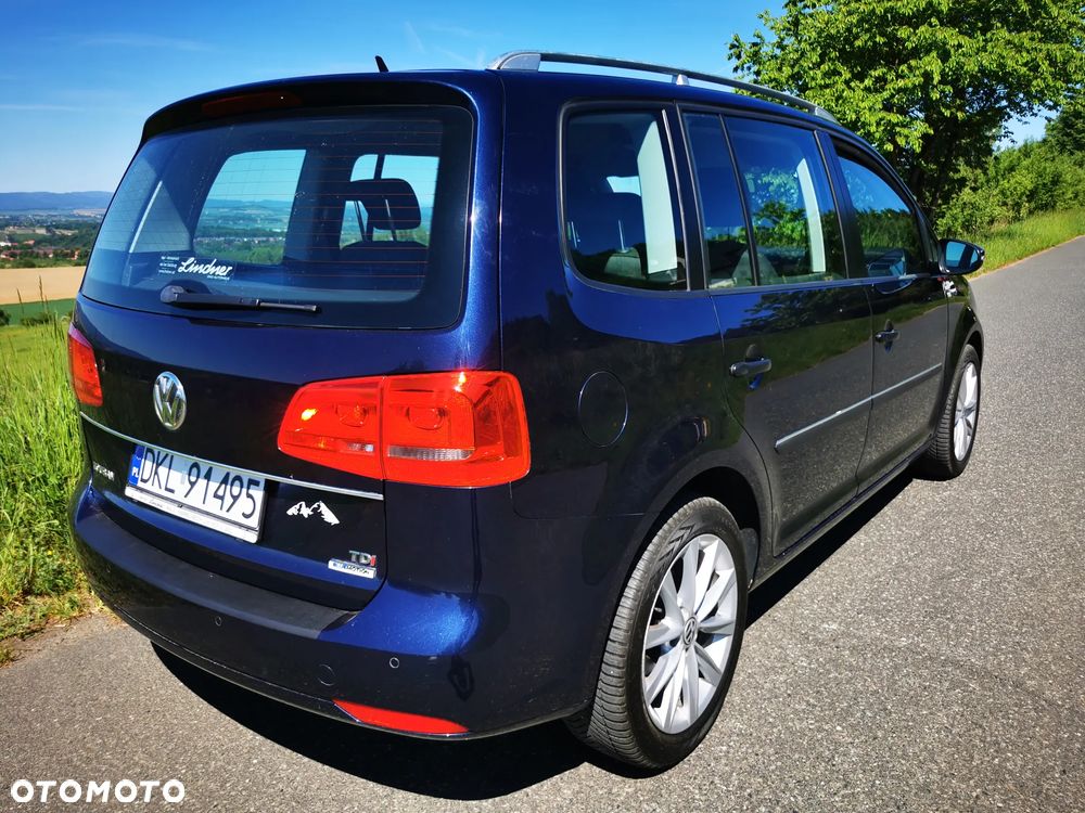 Volkswagen Touran - 13