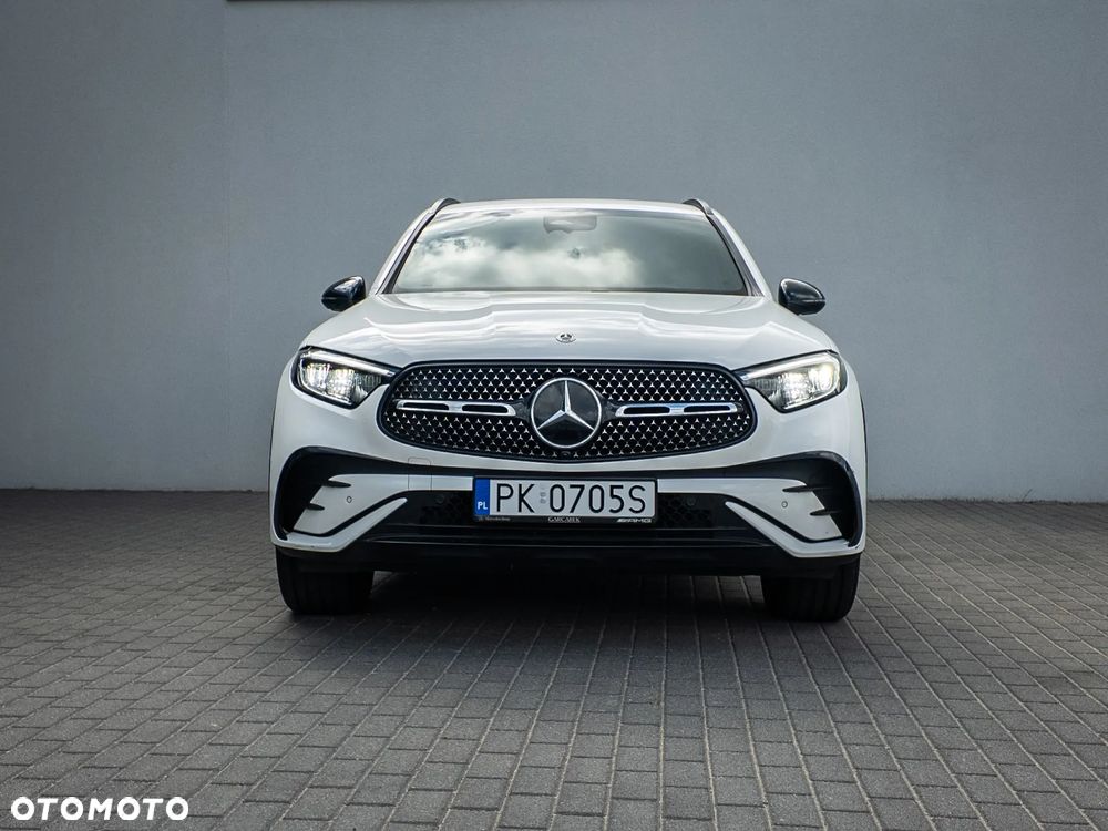 Mercedes-Benz GLC 220 d mHEV 4-Matic AMG Line - 4