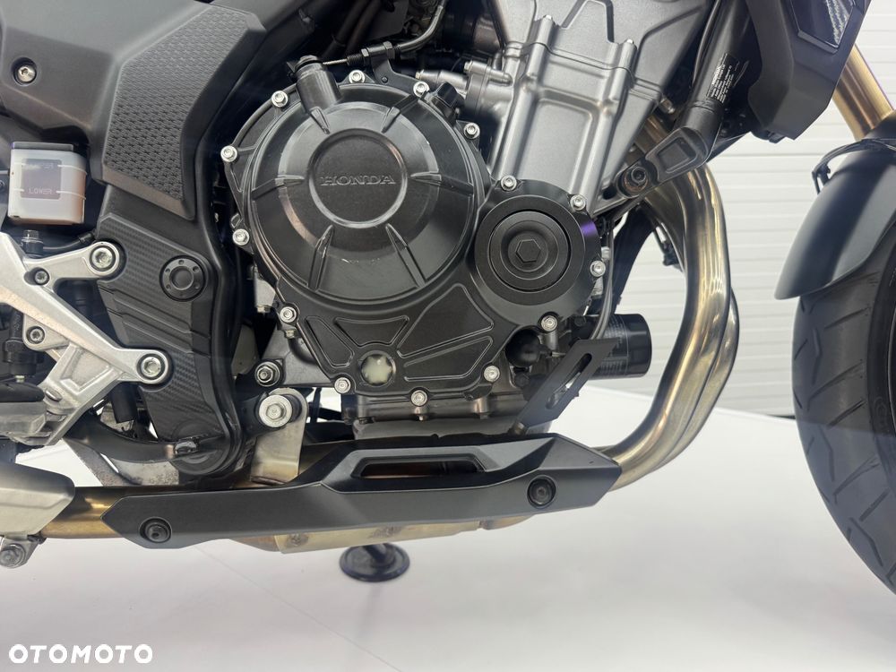 Honda CB - 28