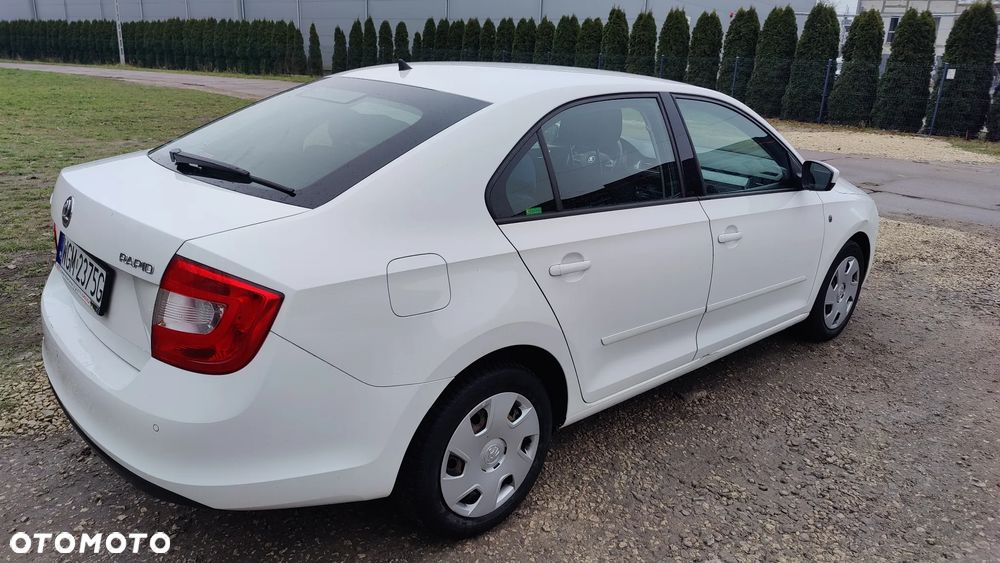 Skoda RAPID 1.6 TDI DPF Ambition - 5