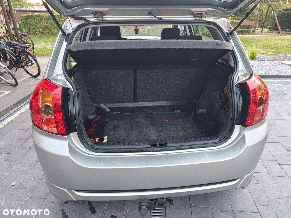 Toyota Corolla 1.6 VVT-i Sol (air6) - 6