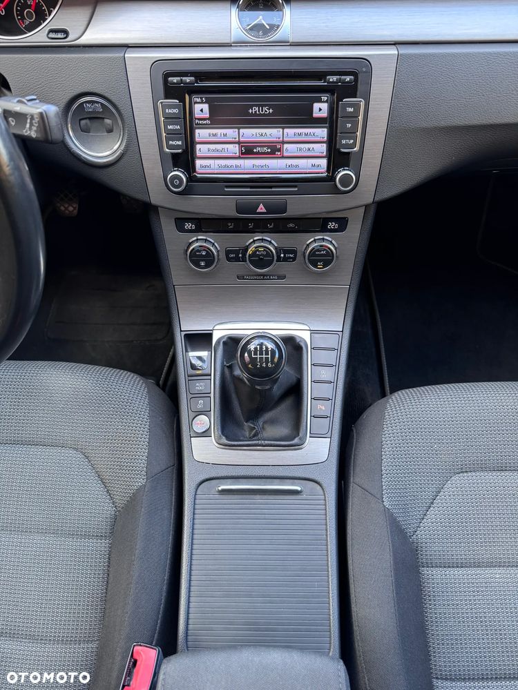 Volkswagen Passat Variant 2.0 TDI Comfortline - 23