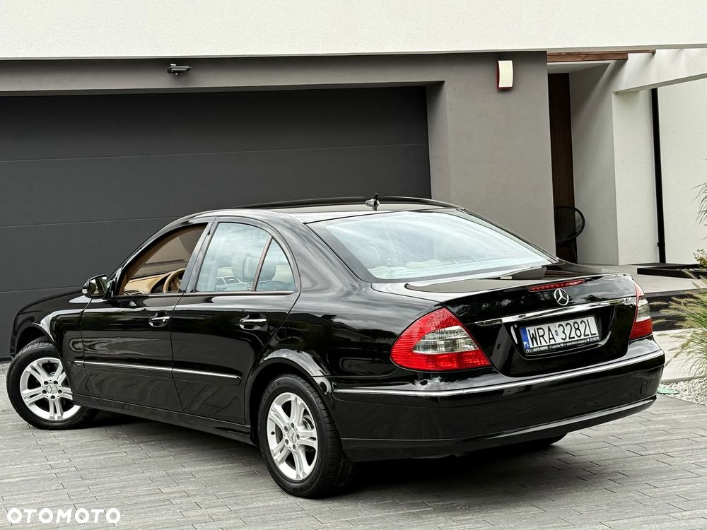 Mercedes-Benz Klasa E 220 CDI Automatik Avantgarde BusinessEDITION - 17