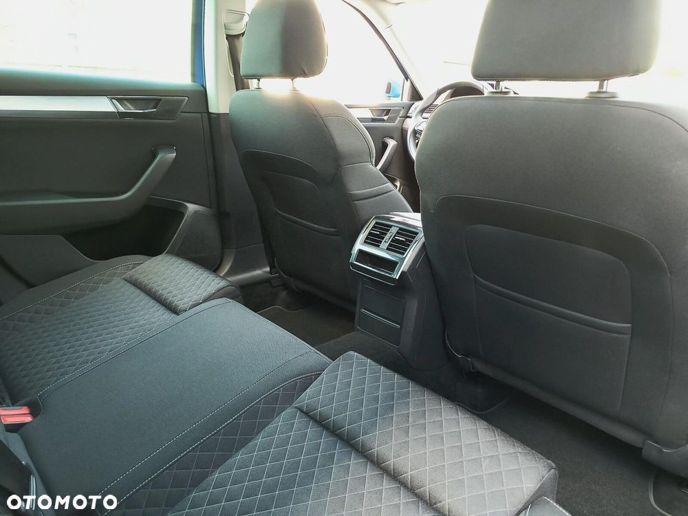 Skoda Superb 2.0 TDI SCR Ambition DSG - 24