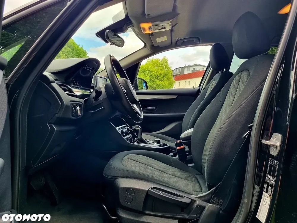 BMW Seria 2 220d Active Tourer - 10