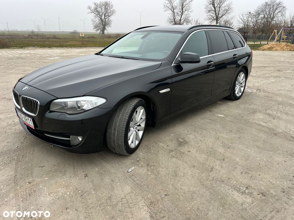 BMW Seria 5 525d - 3