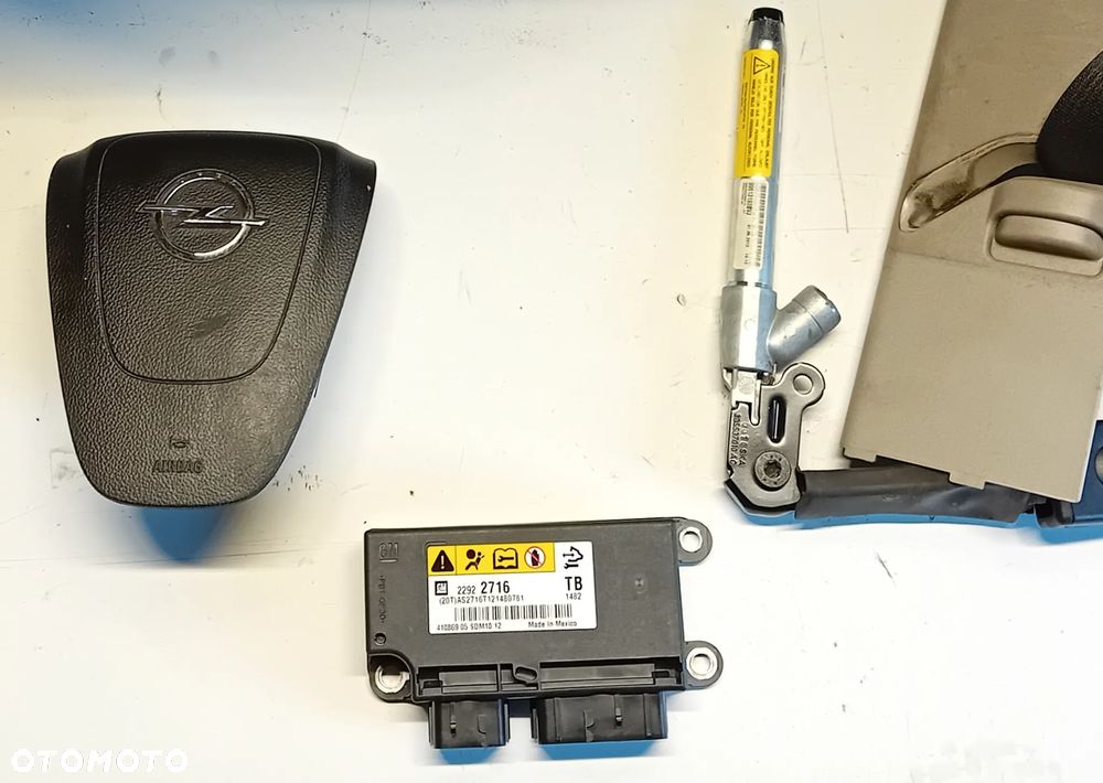 Deska rozdzielcza konsola Opel Insignia A - 6